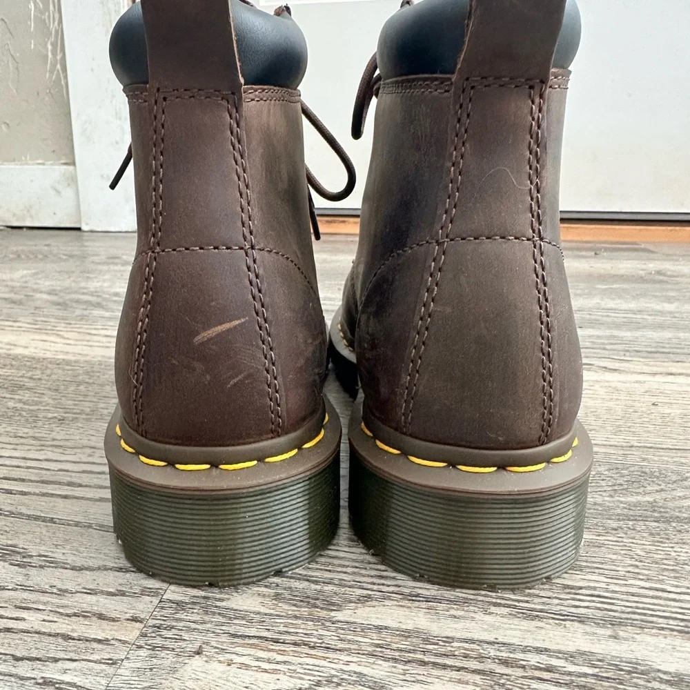 NWOT Doc Dr Martens Crazy Horse 939 Ben Boot Size 6M/7W Brown Durable Boot - Picture 10 of 10